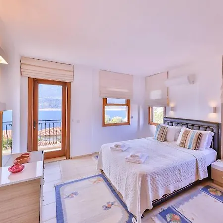 Sarpedon Villa