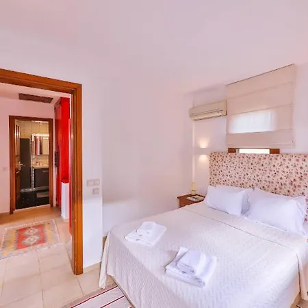 Villa Sarpedon *