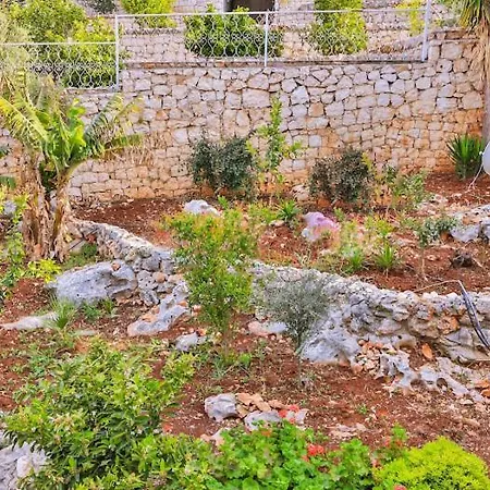 Sarpedon Villa