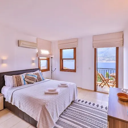 Villa Sarpedon